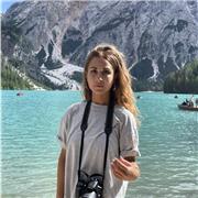 Laureata in Mediazione linguistica e culturale con livello certificato C2 offre lezioni di inglese a ragazzi della scuola primaria e secondaria di primo e secondo grado. Dal 2018 svolgo lezioni private a ragazzi e adulti e laboratori di Baby English rivol